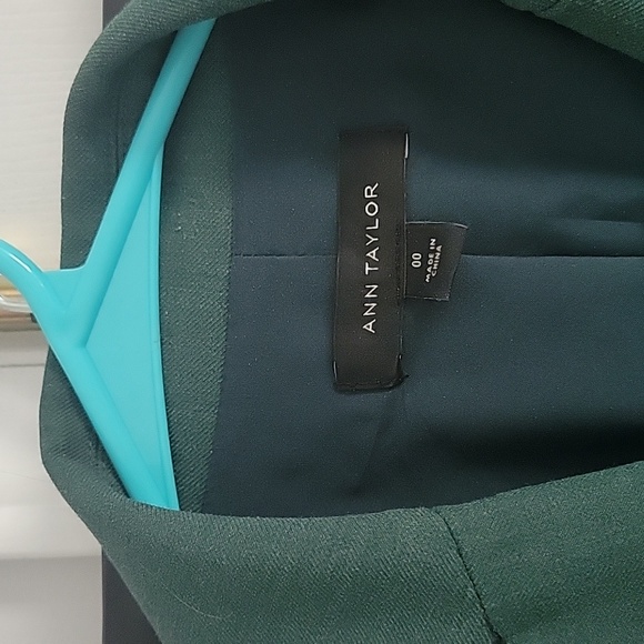 Ann Taylor Long One Button Suit Coat IN bi-Stretch - Picture 2 of 4